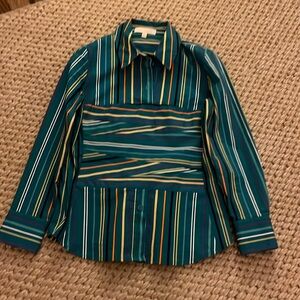 Beautiful blouse! Like new.